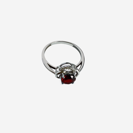 Entwined Gemstone Ring with Lab Grown Diamond